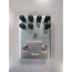 Fender The Pinwheel Rotary Speaker Emulator